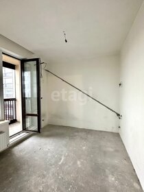 Купить трехкомнатную квартиру с ремонтом в районе Октябрьский в Саранске - изображение 19
