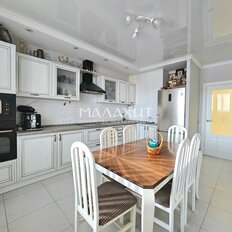 Квартира 114 м², 4-комнатная - изображение 2