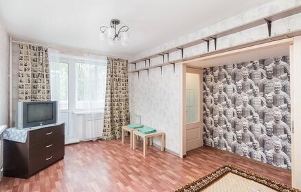 41 м², 2-комнатная квартира 3 300 ₽ в сутки - изображение 32