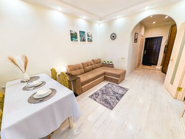 67 м², 2-комнатная квартира 3 190 ₽ в сутки - изображение 46