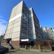 220 м², торговое помещение - изображение 2