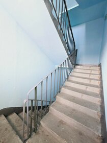 Купить 4-комнатную квартиру рядом с водоёмом у метро Горьковская (синяя ветка) в Санкт-Петербурге и ЛО - изображение 38