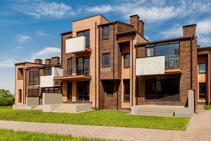 Купить трехкомнатную квартиру до 5 млн рублей в Ейске - изображение 12