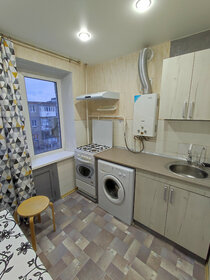 Купить 4-комнатную квартиру большую в Челябинске - изображение 41