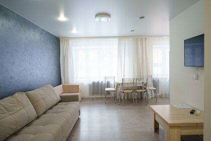 50 м², 2-комнатная квартира 2 500 ₽ в сутки - изображение 75