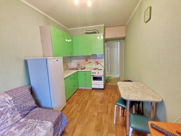 40 м², 1-комнатная квартира 27 000 ₽ в месяц - изображение 1
