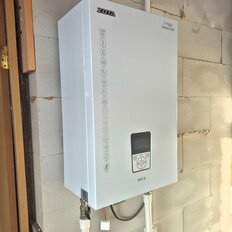 дом + 12 соток, участок - изображение 1