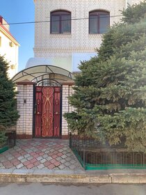 Купить комнату в квартире с балконом и с мебелью в Астраханской области - изображение 5