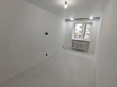 Купить однокомнатную квартиру с высокими потолками в Ставрополе - изображение 46