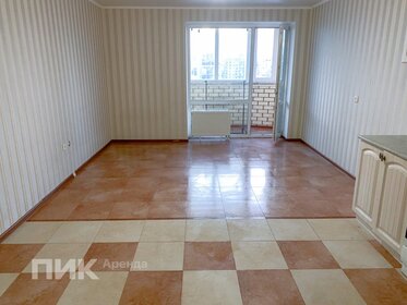 Купить квартиру в монолитном доме в районе Петродворцовый в Санкт-Петербурге и ЛО - изображение 3