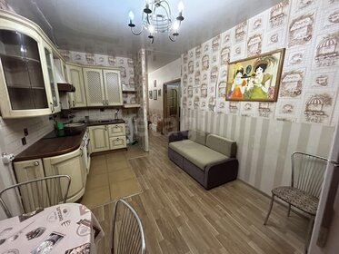 Купить трехкомнатную квартиру в пятиэтажных домах у метро Обводный канал (фиолетовая ветка) в Санкт-Петербурге и ЛО - изображение 47