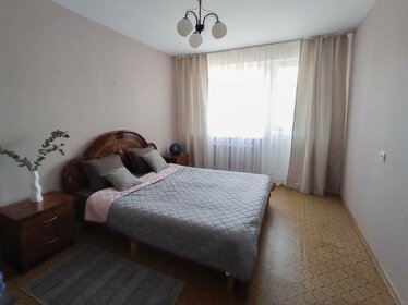 60 м², 3-комнатная квартира 3 500 ₽ в сутки - изображение 70