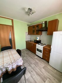 Купить квартиру с большой кухней у станции 236 км в Челябинске - изображение 13