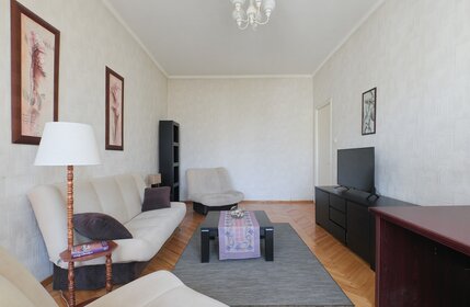 60 м², 2-комнатная квартира 3 700 ₽ в сутки - изображение 59