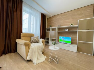 45 м², 1-комнатная квартира 1 700 ₽ в сутки - изображение 81