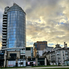 Квартира 144 м², 3-комнатная - изображение 2