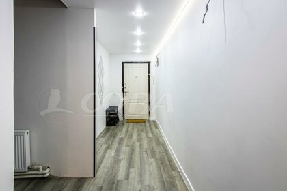 Купить квартиру с ремонтом в округе Центральный в Тюмени - изображение 22