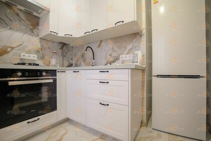 63,5 м², 3-комнатная квартира 25 000 ₽ в месяц - изображение 68