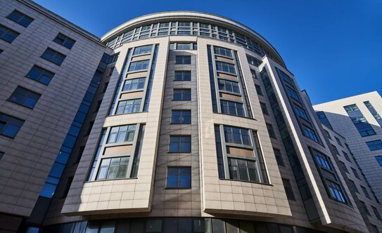 «Сталинка, я выбираю тебя!». Почему люди хотят жить в домах 30–50-х годов постройки