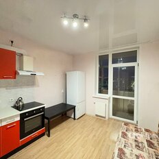 Квартира 42 м², 1-комнатная - изображение 2