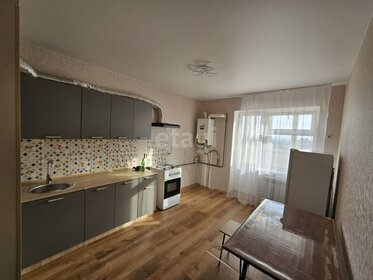 Купить 4-комнатную квартиру рядом с водоёмом в районе Петроградский в Санкт-Петербурге и ЛО - изображение 19