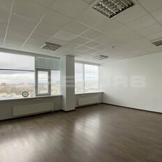 555 м², офис - изображение 2