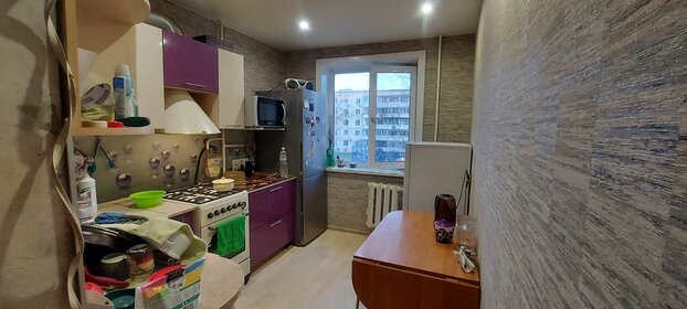 Купить трехкомнатную квартиру с лоджией у метро Улица Дыбенко (оранжевая ветка) в Санкт-Петербурге и ЛО - изображение 22