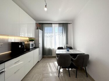Купить однокомнатную квартиру с большой кухней в ЖК Savin Family в Казани - изображение 10