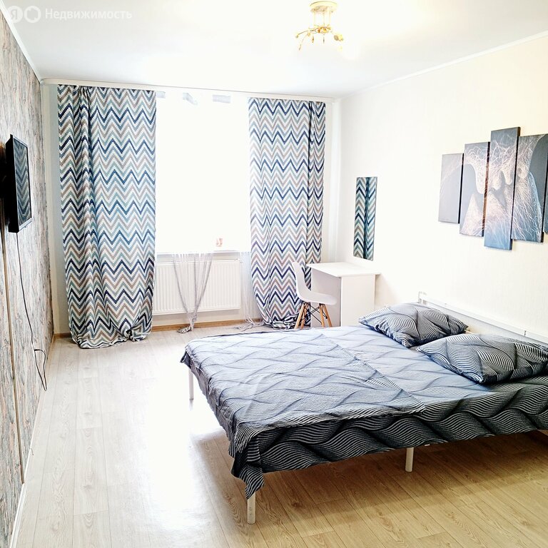 Снять (посуточно) 1-комнатную квартиру 55 м² по адресу Великий Новгород ...