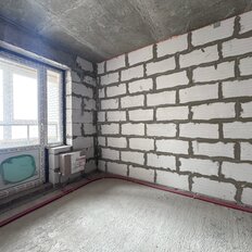 Квартира 70 м², 2-комнатная - изображение 2