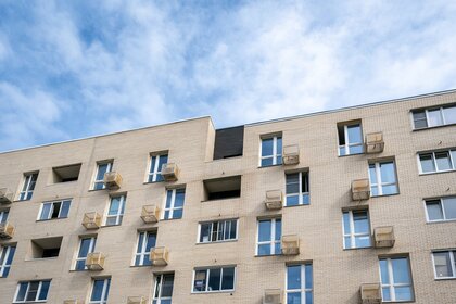 Купить квартиру с евроремонтом и с высокими потолками в Новочеркасске - изображение 39