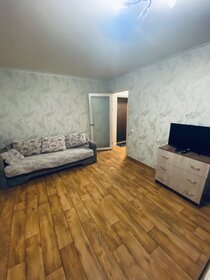 56 м², 2-комнатная квартира 2 500 ₽ в сутки - изображение 58