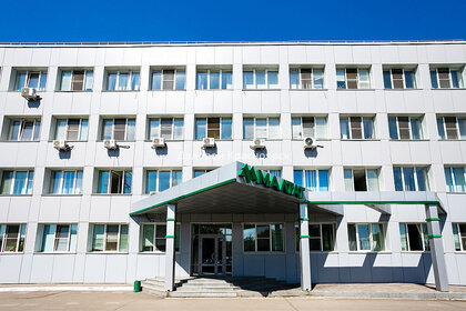 Купить квартиру рядом со школой у станции Батайск в Батайске - изображение 1