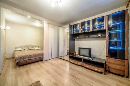 50 м², 1-комнатная квартира 5 400 ₽ в сутки - изображение 132