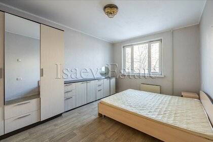 Купить 4-комнатную квартиру рядом с водоёмом в ЖК GloraX Premium Василеостровский в Санкт-Петербурге и ЛО - изображение 37