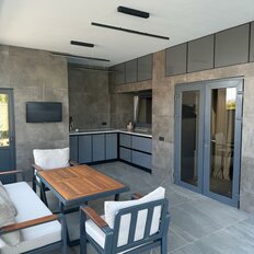 дом + 4,4 сотки, участок - изображение 1