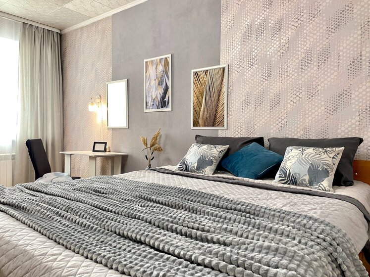 60 м², 2-комнатная квартира 4 290 ₽ в сутки - изображение 1