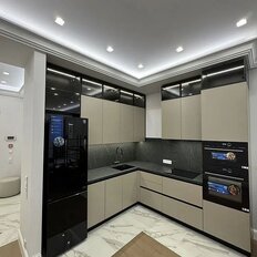 Квартира 42 м², 1-комнатная - изображение 1