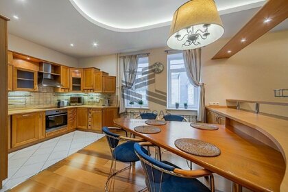 180 м², 5-комнатная квартира 450 000 ₽ в месяц - изображение 97