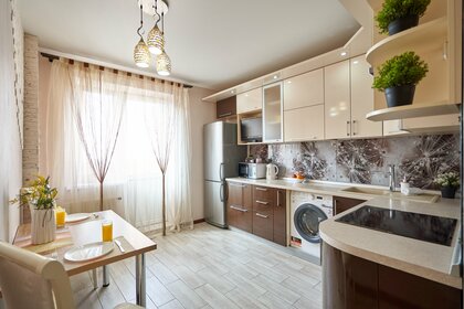 40 м², 1-комнатная квартира 2 300 ₽ в сутки - изображение 41