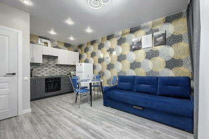 36 м², квартира-студия 2 300 ₽ в сутки - изображение 35