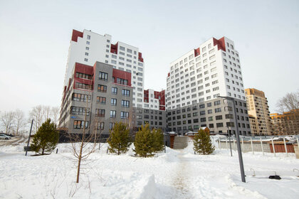 Купить трехкомнатную квартиру в монолитном доме в квартале AVANT в Санкт-Петербурге и ЛО - изображение 21