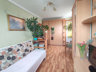 Купить однокомнатную квартиру с парковкой в ЖК «Солнечный» в Волжском - изображение 10