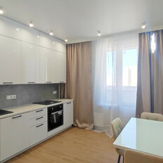 Квартира 70 м², 3-комнатная - изображение 1