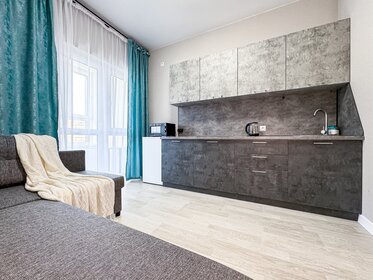 62 м², 2-комнатная квартира 2 100 ₽ в сутки - изображение 143