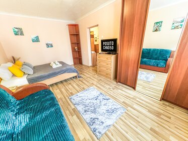 45 м², 1-комнатная квартира 2 290 ₽ в сутки - изображение 76