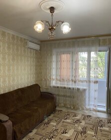 58 м², 2-комнатная квартира 2 300 ₽ в сутки - изображение 59