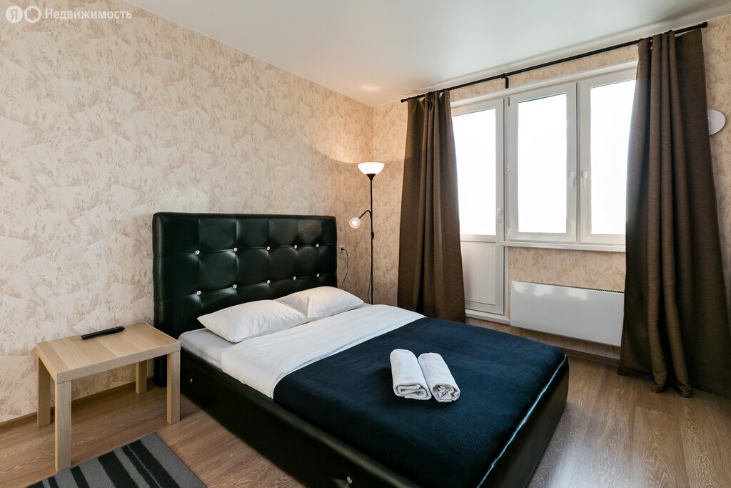 Снять (посуточно) 1-комнатную квартиру 39 м² по адресу деревня ...