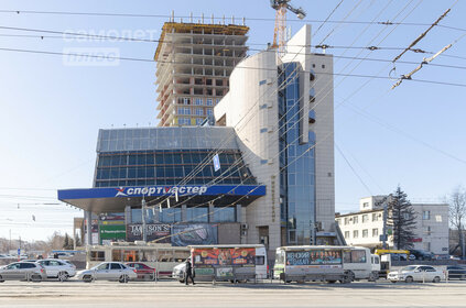 Купить квартиру с евроремонтом на улице Суворовская в Новороссийске - изображение 2