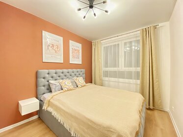 38 м², 1-комнатная квартира 2 300 ₽ в сутки - изображение 107